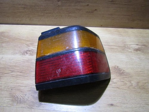 Volkswagen Passat 1990 Tail Light lamp Outside, Rear Right 3579452 #130716-33