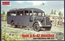 Opel Blitz Omnibus model W39 Ludewig (Essen) (model kit) 1/72 Roden RN720