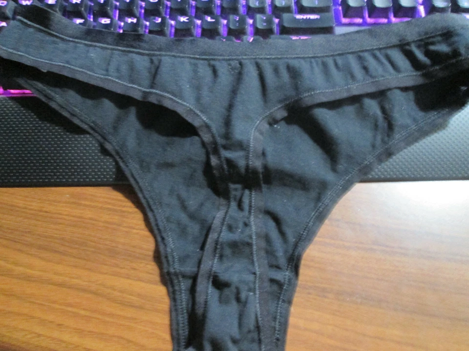 Nuevas 3 Tangas Marca Triple y George Talla Mediana Cómodas Suaves 95% Algodón Foto 3 de 4