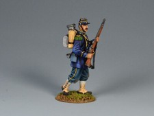 TEAM MINIATURES FRANCO PRUSSIAN WAR PFW-C6009 FRENCH CHASSEUR WALKING