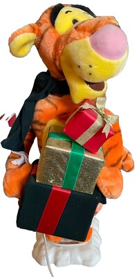 RARE Telco 26  Tigger 1995 VTG DISNEY STORE Animated Musical  Figure