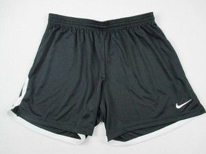 short nike l