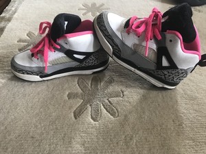 black jordans size 9