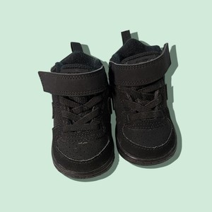 Nike Court Borough Mid sneakers toddler size 3C US black on black