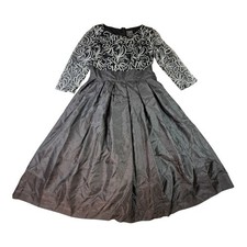 JH Evenings Black Formal Dress Size 4 Silver Embroidered Bodice Tea Length