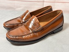 G.H. Bass Co. Whitney Weejuns penny loafers in a cognac polished Finish Sz 8M