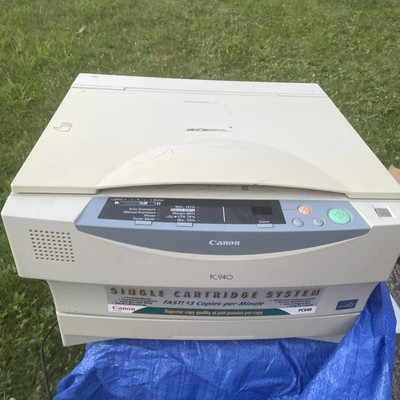 Canon PC 940 Monochrome Laser Desktop Copier White 13-CPM Compact