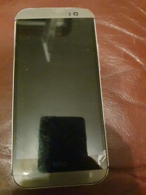 HTC One M8**defekt**Ersatzteilspender