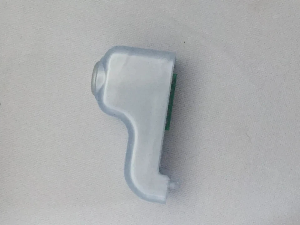 RARE! Zeno Replacement Tip Cartridge 60 Treatment Cycles (1 Tip) New w/out Box - Image 2 of 2