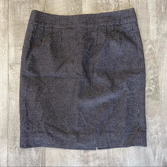 Falda hasta la rodilla de lana pata de gallo Yves Saint Laurent Rive Gauche Foto 4 de 4