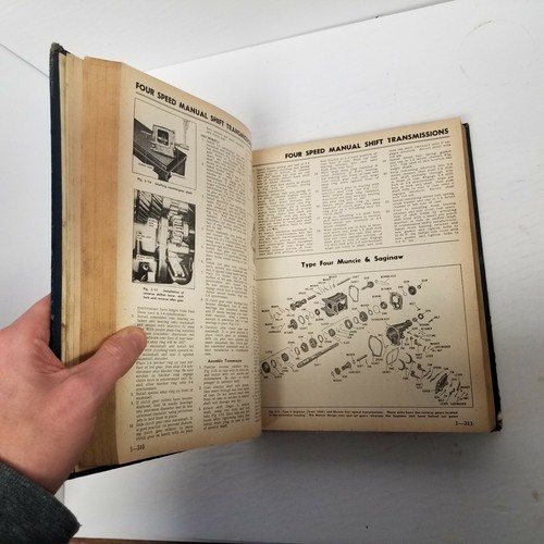 Vintage 1969 Motor's Auto Repair Manual, Illustrated, Hardcover - Picture 7 of 11