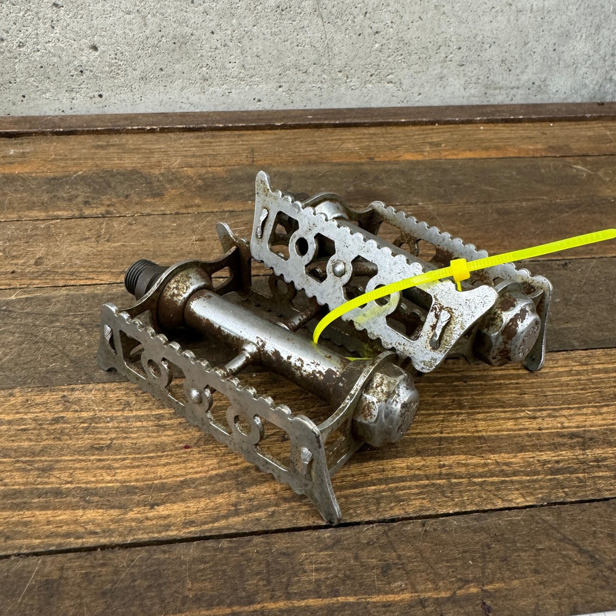 リオター ペダル Lyotard pedals. Mod. 36 新古 1950s - 70s GC LYOTARD Mod. 36 Road Bike Pedals Chromed