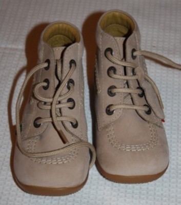 Kickers NEU Gr.27 beige Billy Stiefelchen Boots