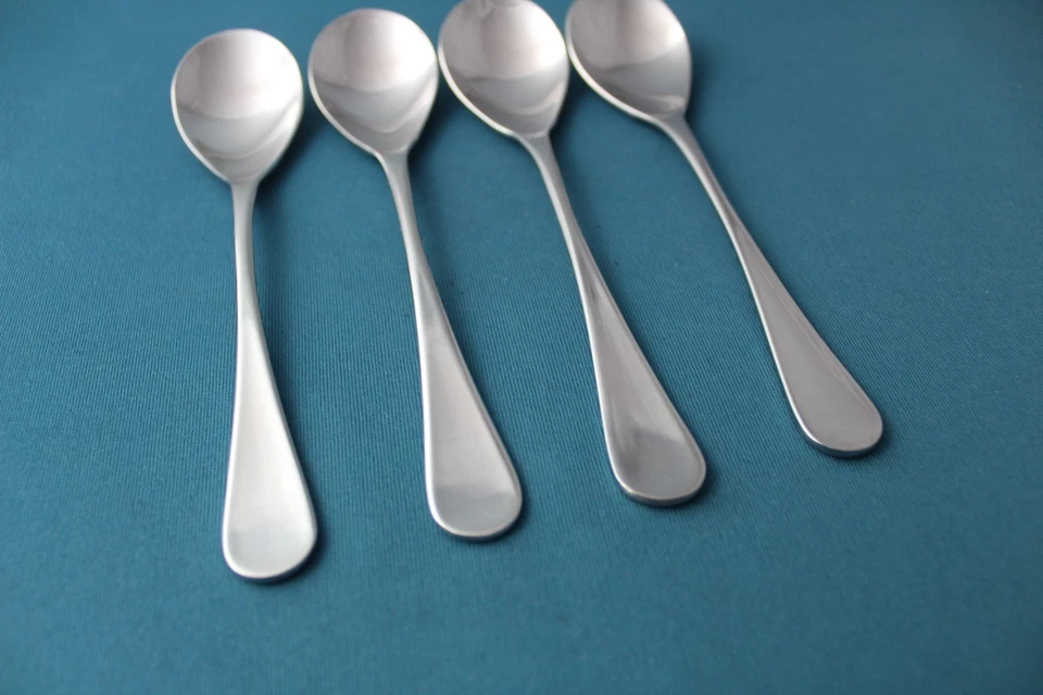 4 茶匙 JA Henckels MANOR 不锈钢中国 6 3/8 — 第 2/4 张图片