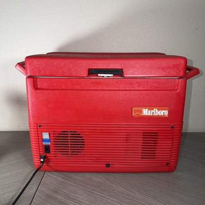 #ad Marlboro Coleman Electric Cooler 12V DC Car Thermoelectric Heated Cooling TESTED $100.00