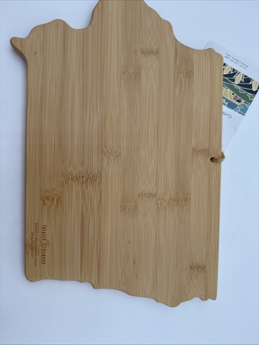Totally Bamboo Destination Iowa State Shaped Farm Corn Serving Cutting Board New - Picture 4 of 7