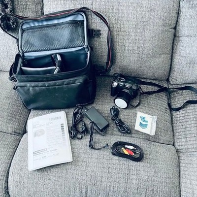   Canon PowerShot S3 IS 6.0MP Digital Camera 12x Stabilized Zoom w Storage Bag