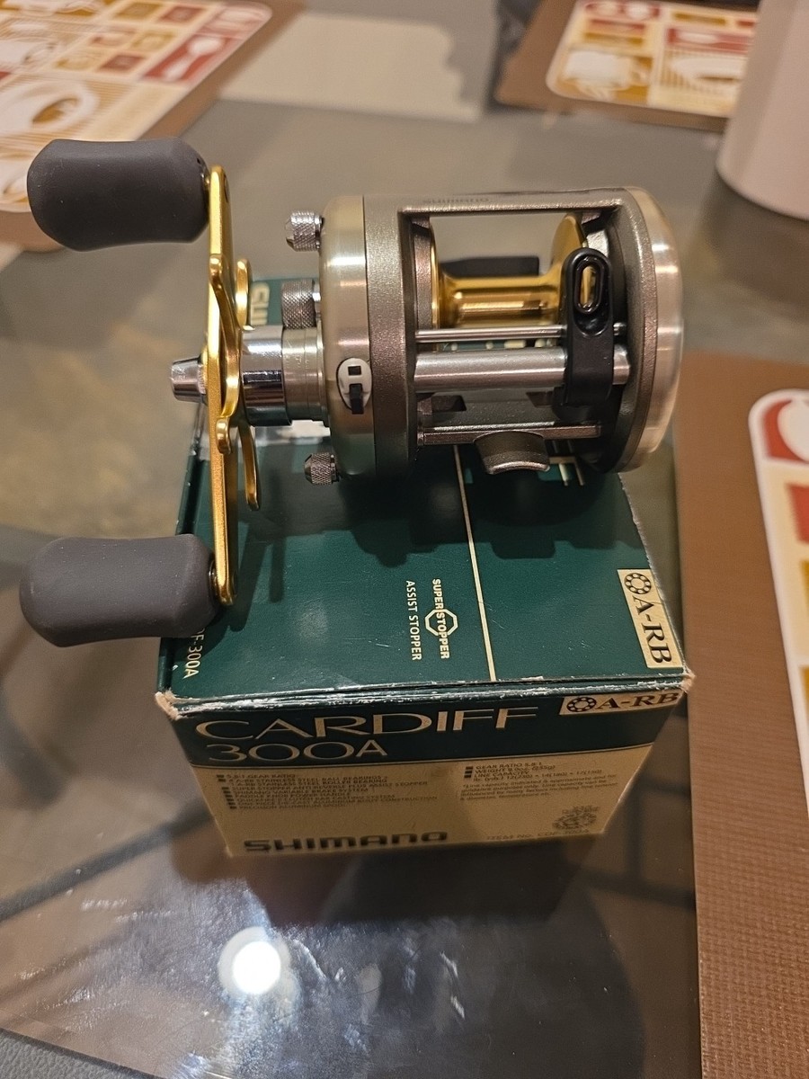 Shimano Calcutta 400 B Baitcasting Reel - CT400B for sale online