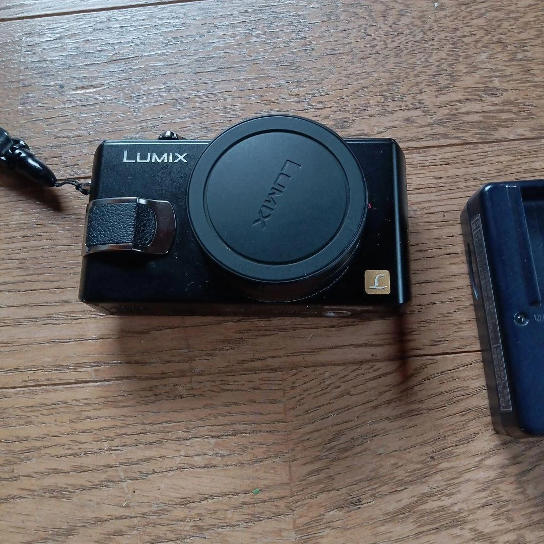Panasonic LUMIX DMC-LX2 Digital Cameras for Sale - Shop New & Used