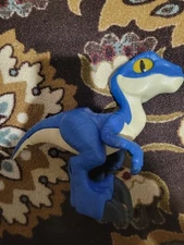 Jurassic World Blue Raptor Figure Jurassic Park  Mattel 2020