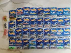 Vintage diecast 1/64 Hot Wheels Lot Of 39 corvettes mix late 90's-2000's NIP Lt2