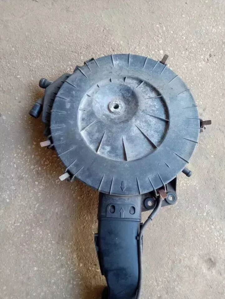 Caja de admisión de filtro de aire Hyundai Excel 1986-1994 vintage carcasa OEM Foto 3 de 4