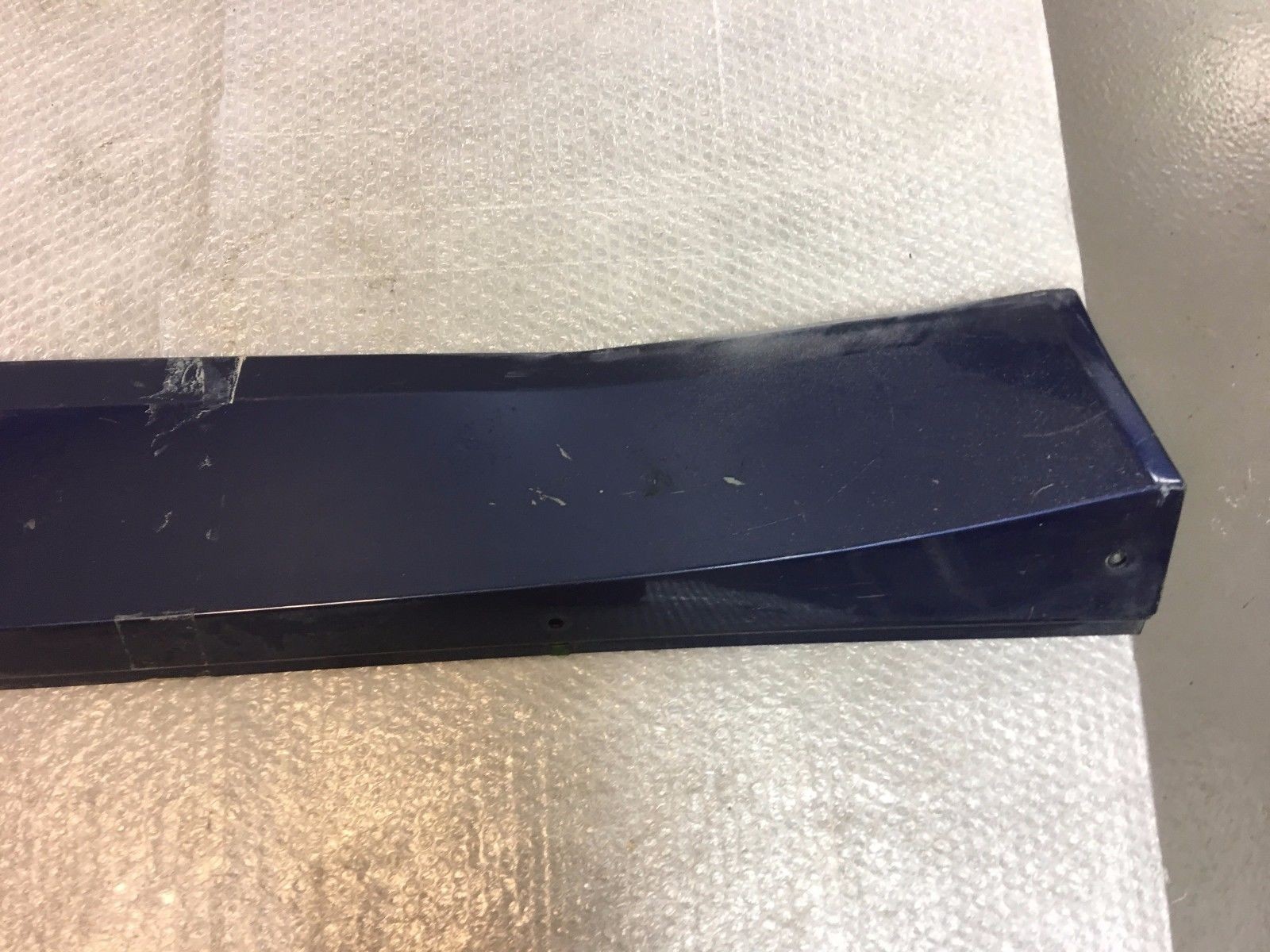 2012 ASTON MARTIN RIGHT SIDE ROCKER PANEL FACTORY OEM