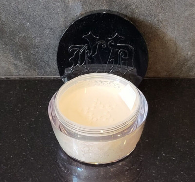 Kat Von D Lock It Makeup Setting Loose Translucent Powder 0.67 oz NWOB read