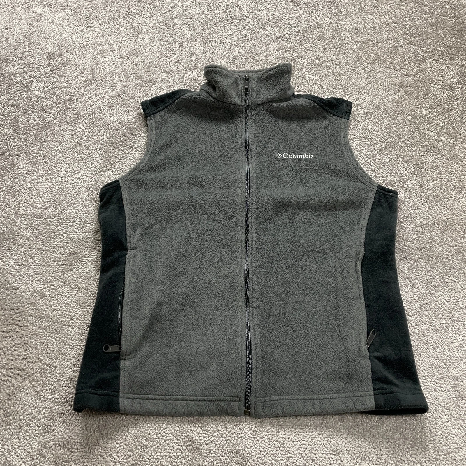 Columbia Steens Mountain Fleece Vest Men Medium Gray Black Fleece Outdoor Hiking