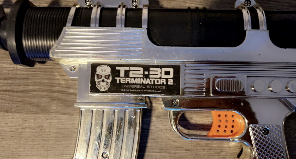 Terminator 2 Toy Gun Universal Studios T2 3D Movie Theme Park TM