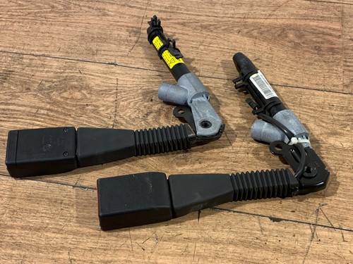 BMW E71 X6 50i Gurtstraffer Strammer Schloss Gurt links rechts vorne SET 3065663