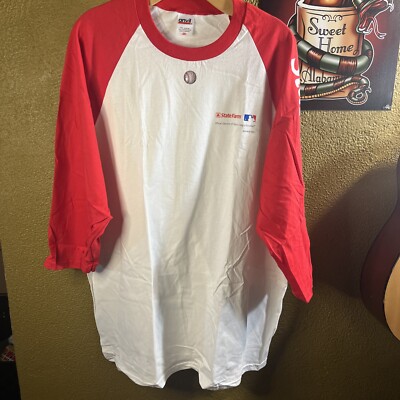 Major League Baseball Statefarm Baseball T Shirt 2XL