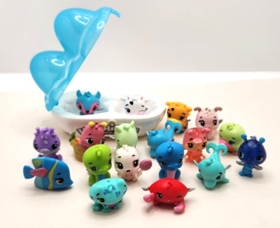 Hatchimals Pets Mini Figures Lot of 18