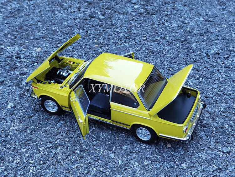 ミニカー BMW2002tii 1:18SCALE kyosho BMW 2002 TII - 1/18 scale by Kyosho - Orange | eBay
