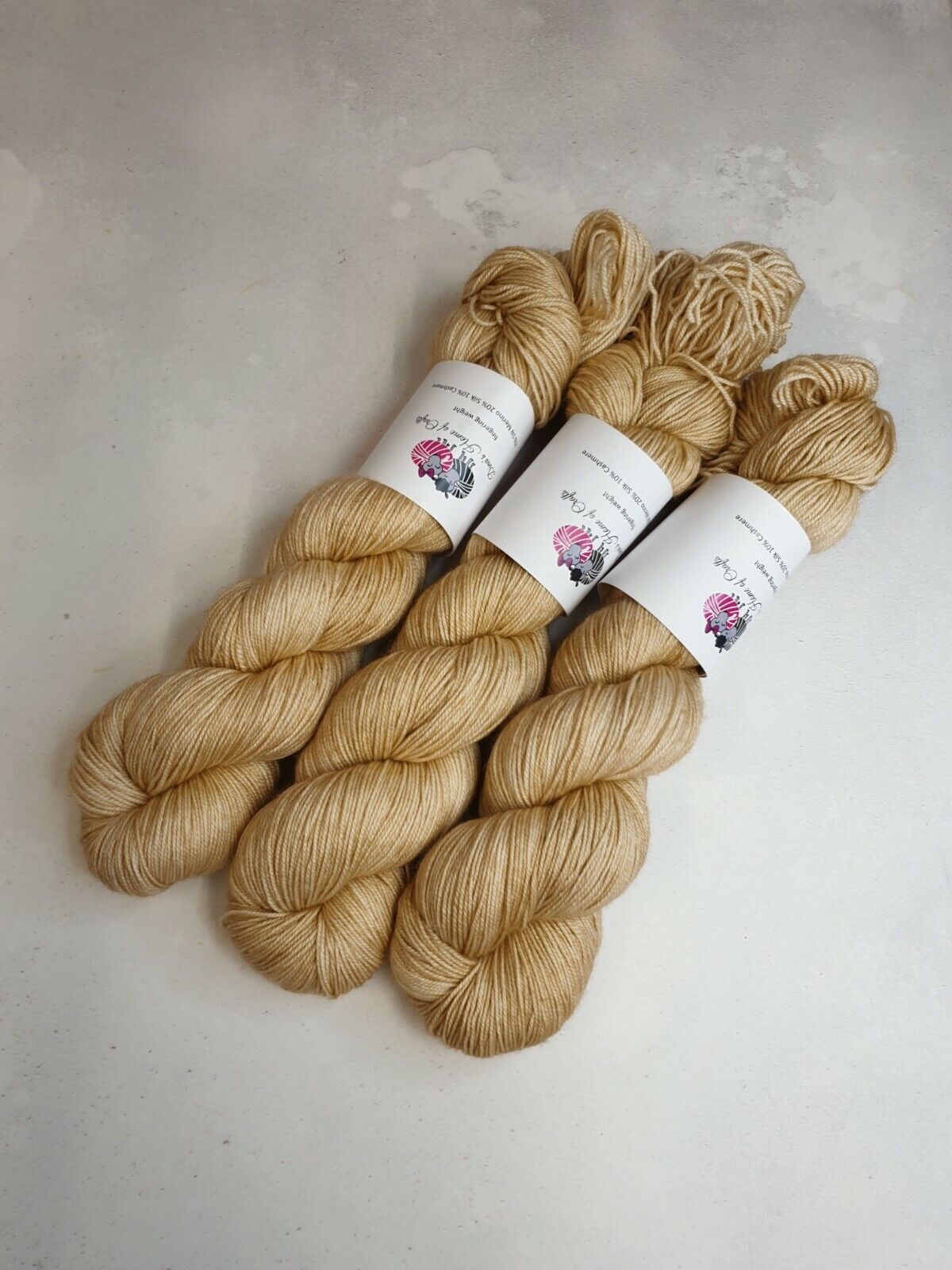 SW Merino Silk Cashmere yarn, 4-ply, Fingering weight, 100g, CAMEL