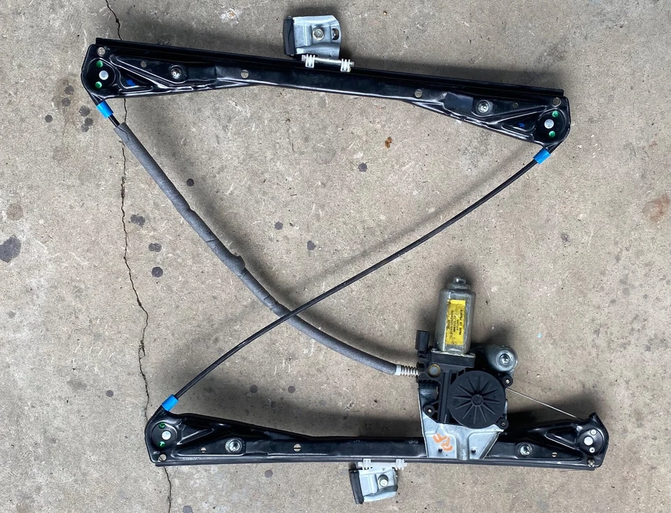 00-02 Jaguar S-Type X200 Puerta delantera derecha Ventana Motor Regulador OEM Foto 2 de 4