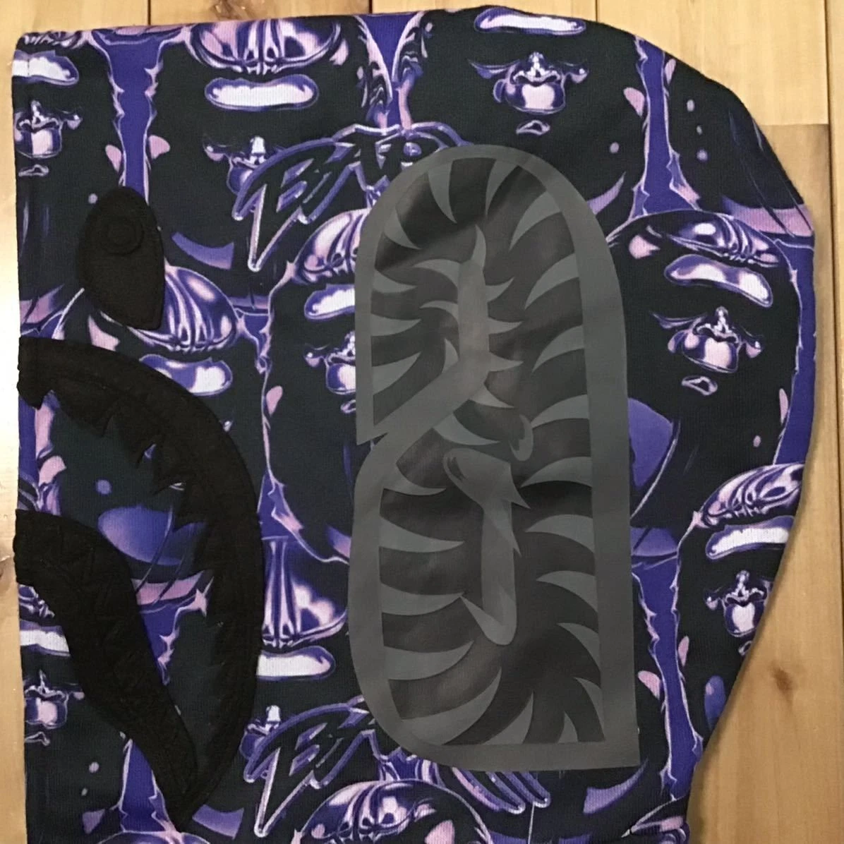 A BATHING APE (BAPE) FELPA CON CAPPUCCIO FULL ZIP APE HEAD GRAFFITI SHARK S taglia A scimmia da bagno BAPE Shark 2504TY