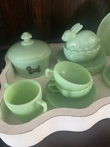 JADEITE DEPRESSION GLASS BOWL & LID SCOTTIE DOG REPRODUCTION