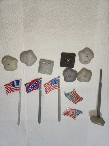 MARX FLAGS , FLAG POLES, AND FLAG BASES FROM SOME MARX PLAYSETS BATTLEGROUND