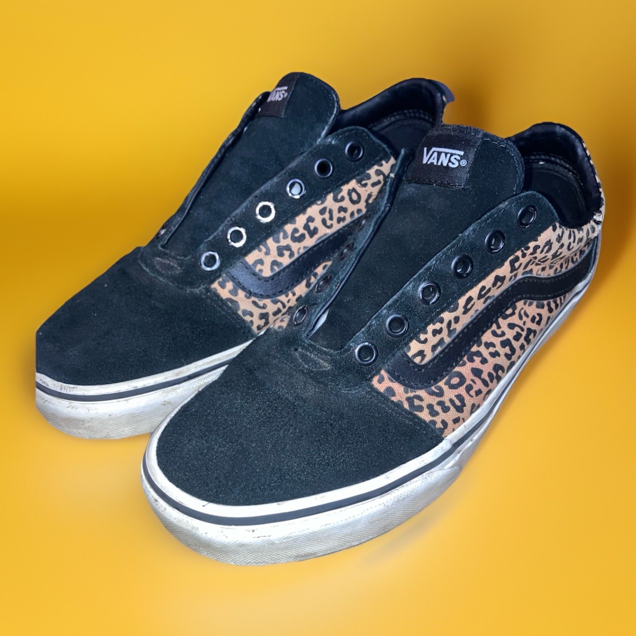 VANS Old Skool Leopard Print - image 1