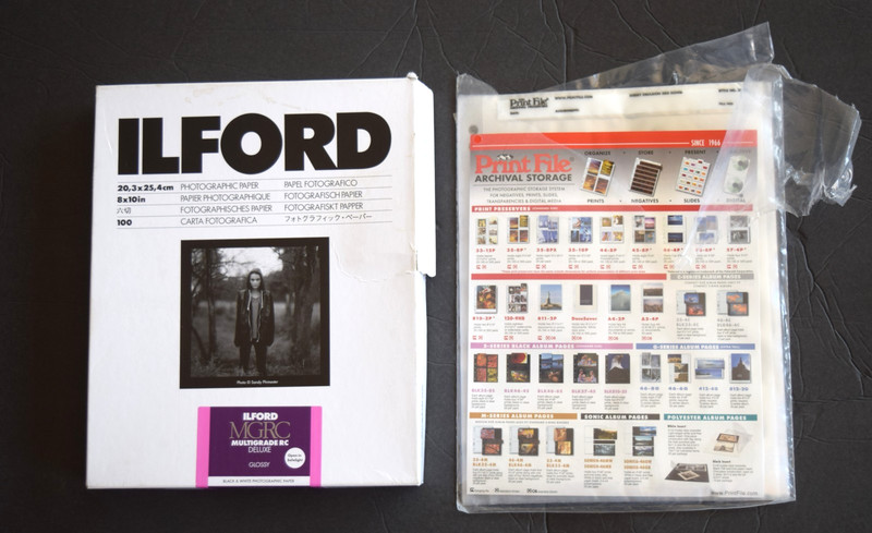 ILFORD PHOTOGRAPHIC PAPER + 16 SHEETS FOR NEGATIVES