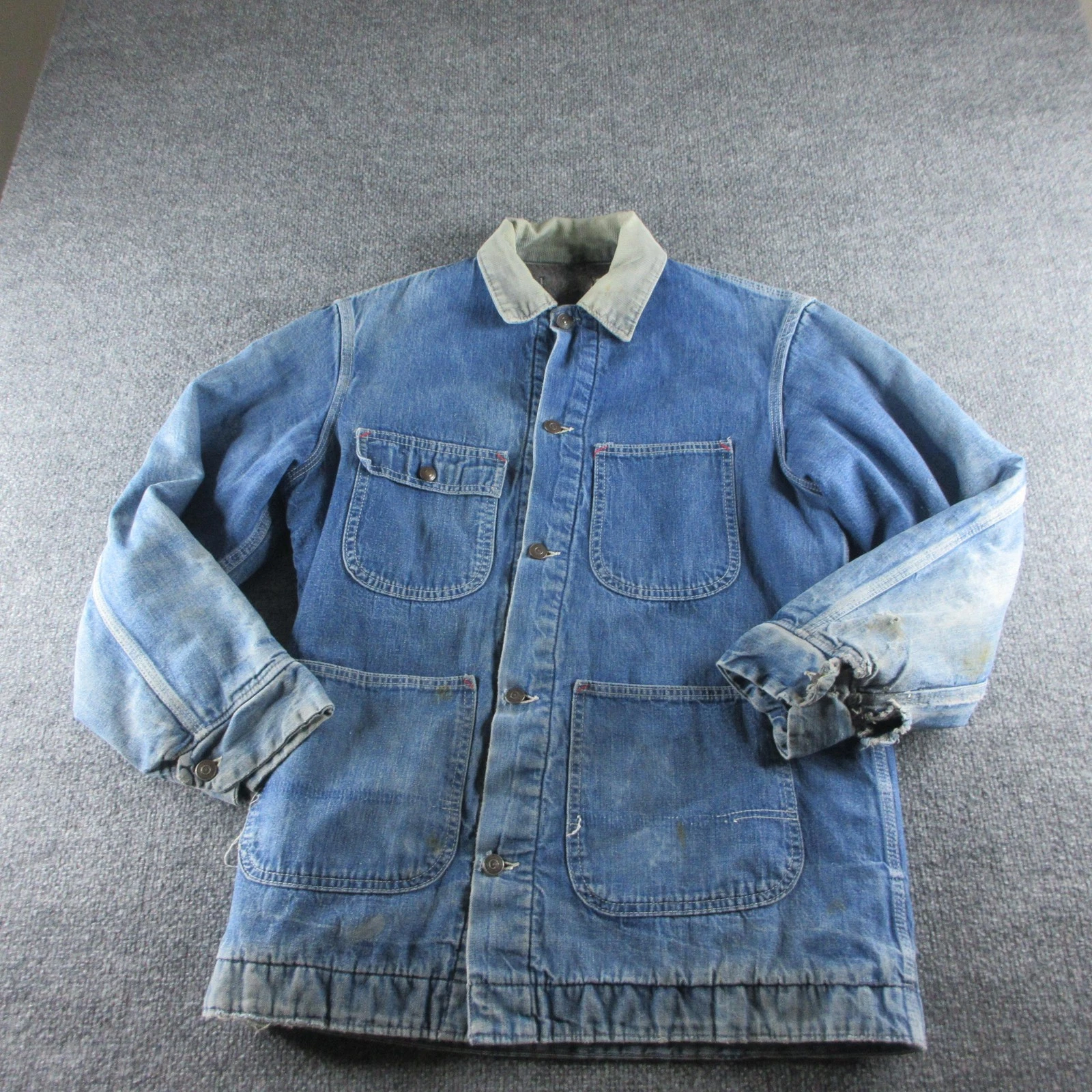 VINTAGE Denim Jacket Mens M Blue Blanket Lined Chore Barn Coat Workwear 70s
Opens in a new window or
