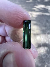 3.18ct 100% Natural Green Tourmaline. Gorgeous Glow. 17x4.6mm