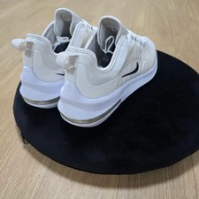 Nike 275 Tennis Shoes Pre-Owned