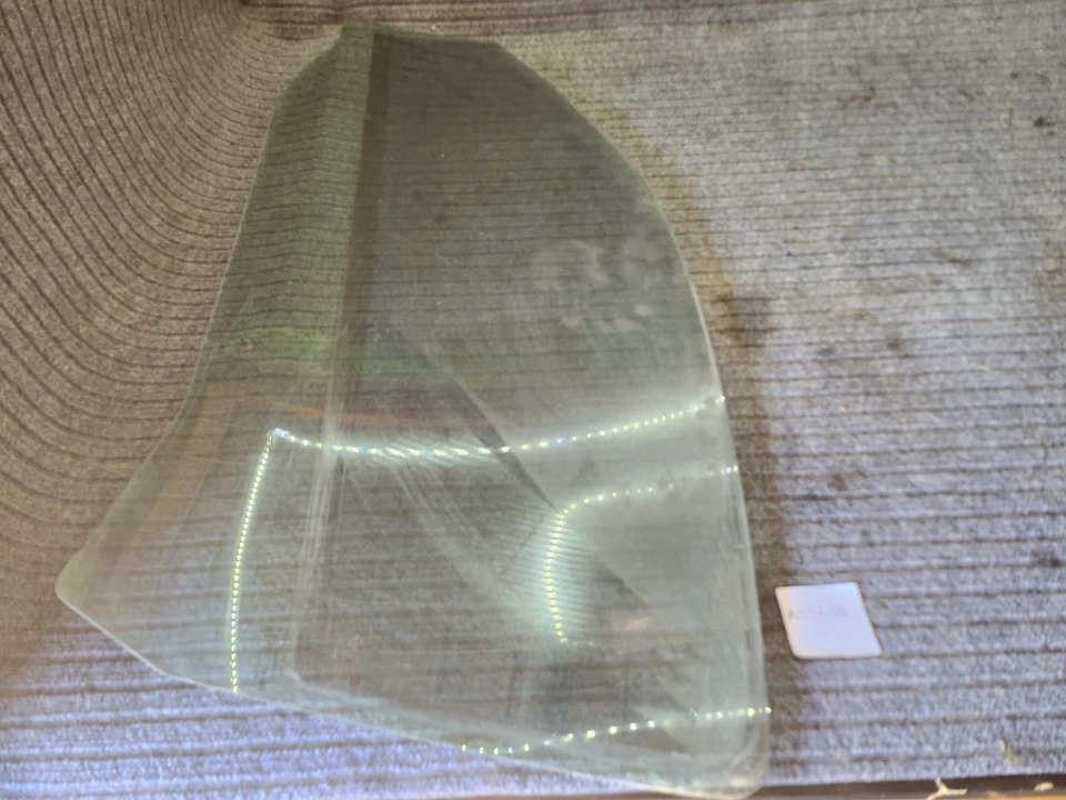 Vidrio ventana puerta delantera Chevrolet Cobalt 2005-2010 Pontiac G5 Foto 4 de 4