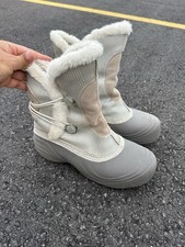 Columbia Sierra Flurry II Women  s Winter Snow Boots White Fur Size 8