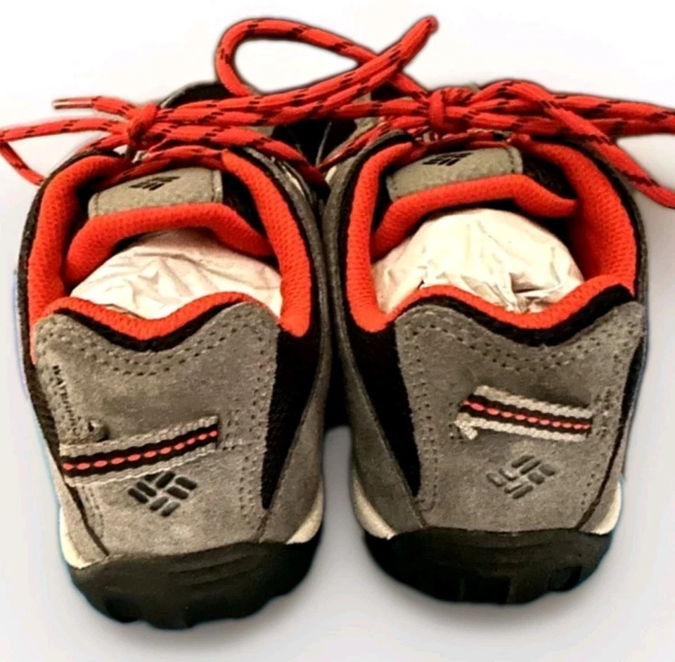 Columbia Redmond Low Waterproof Trail Hiking Shoes Size 6 Suede Red Grey - Image 3 of 4