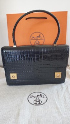 【HERMES】vintage pierce HERMES BLACK CROCODILE POROSUS LEATHER PIANO WOMEN FLAP HANDBAG