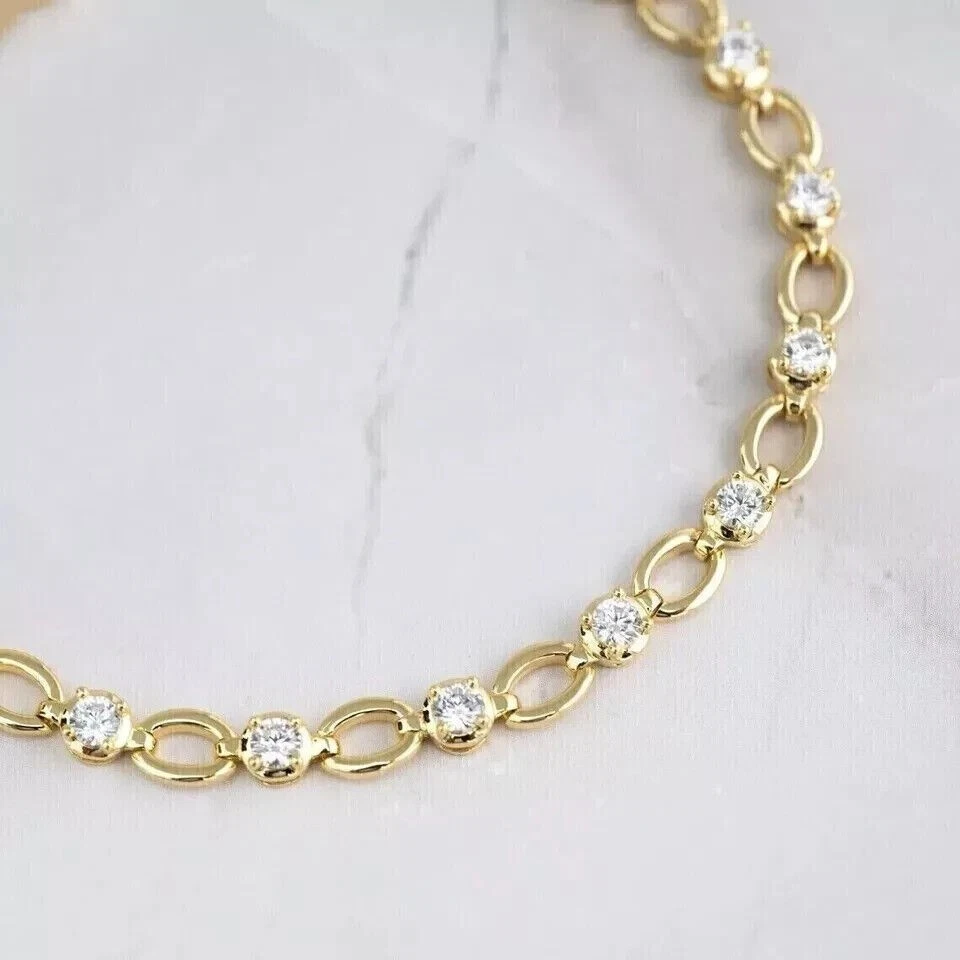 Brazalete Tradicional Mujer Esmeralda Simulada Verde 8Ct Acabado Oro Amarillo 14K Foto 2 de 4