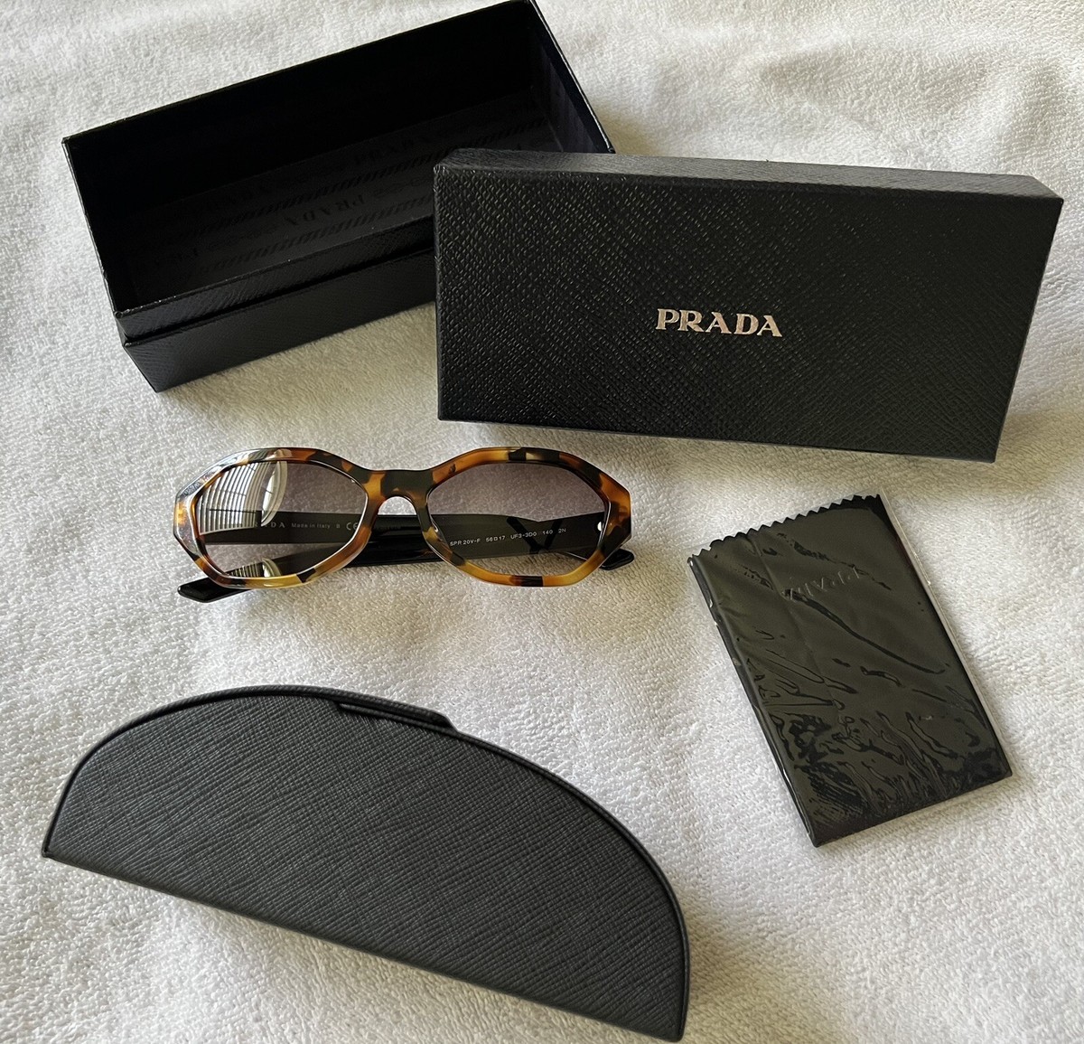 PRADA サングラス used NEW Sunglasses Prada in original case and box Luxottica Made